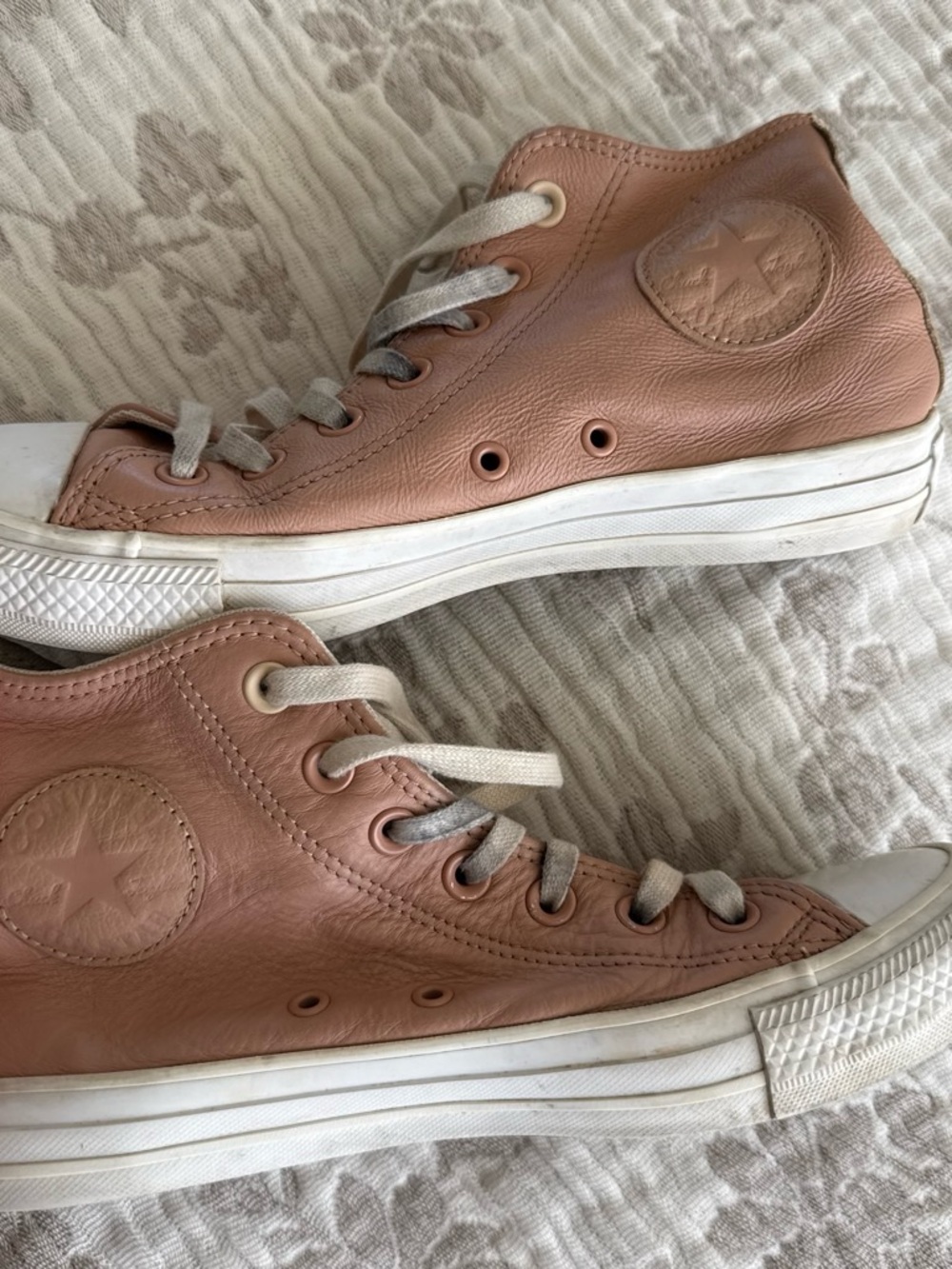 Leather Converse Pink High-Top Sneakers - Picture 5 of 7